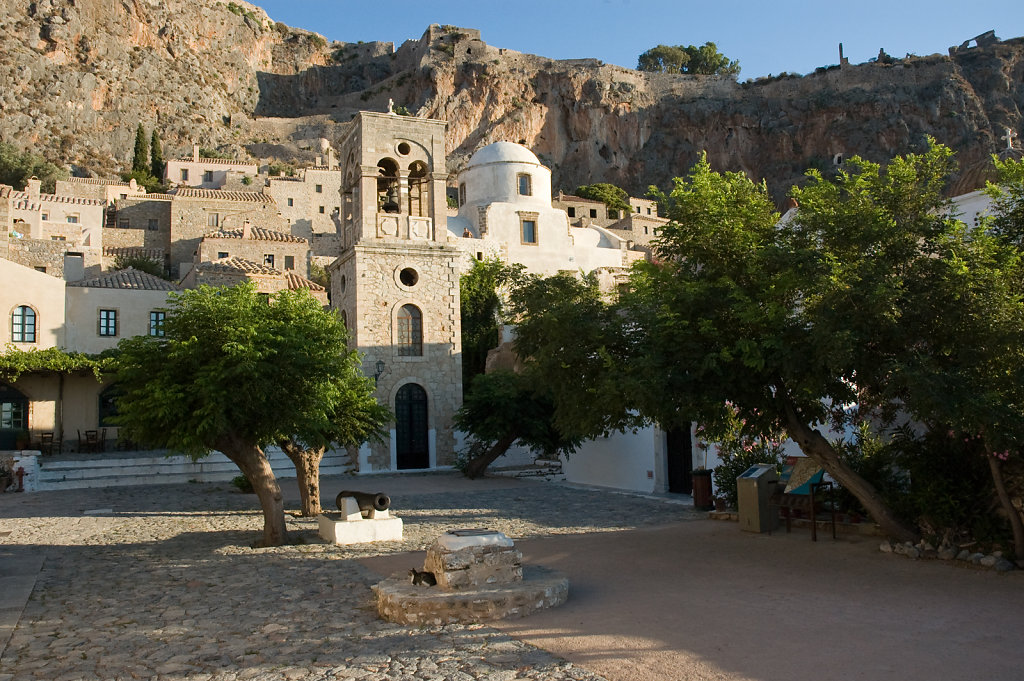 Elkomenos Christos, Monemvasia