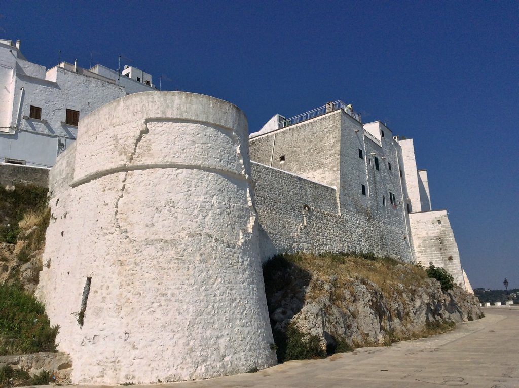 Centro Storico Walls, Ostuni