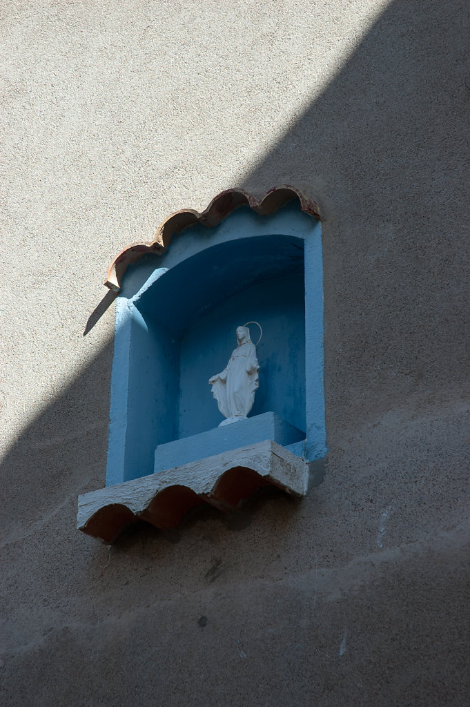 Pomerols, Shrine