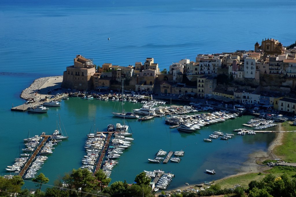 Castellammare de Golfo, Harbour