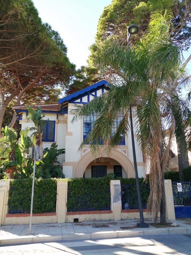 Art Deco Villa Mondello